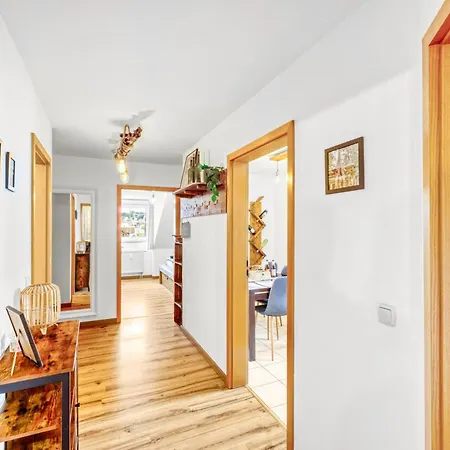 Bavaria - Zentral Mit Stellplatz, Kueche & Netflix * Pfaffenhofen an der Ilm