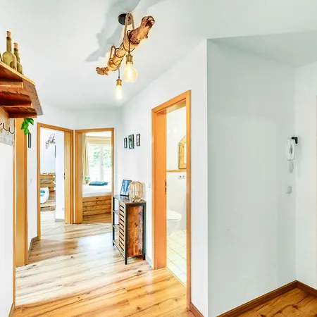 Bavaria - Zentral Mit Stellplatz, Kueche & Netflix Διαμέρισμα *