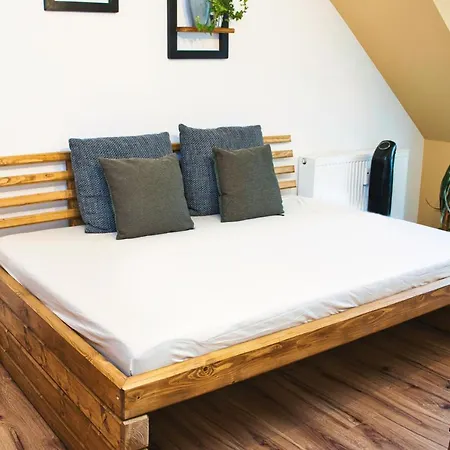 Apartment Bavaria - Zentral Mit Stellplatz, Kueche & Netflix